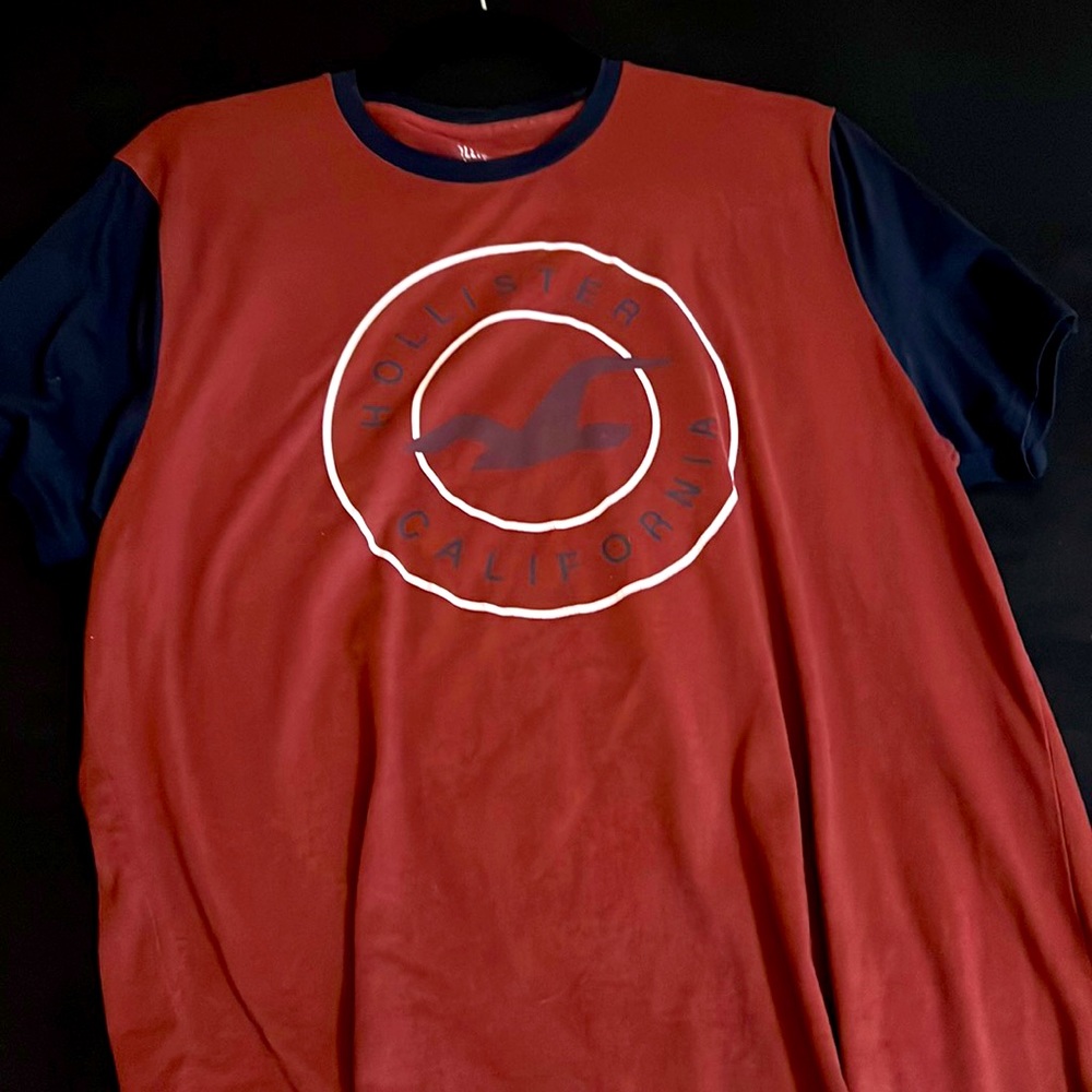 Large Holister Navy Blue and Maroon Shirt